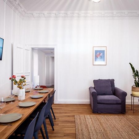 Riesiges Apartment Nahe Kudamm Sehr Schoner Altbau 123M2 Gross 12 Gaste ベルリン エクステリア 写真